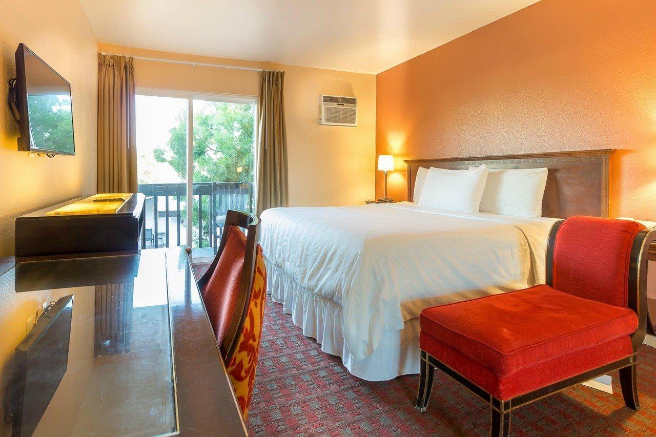 The Lemon Tree Hotel Anaheim Exterior photo