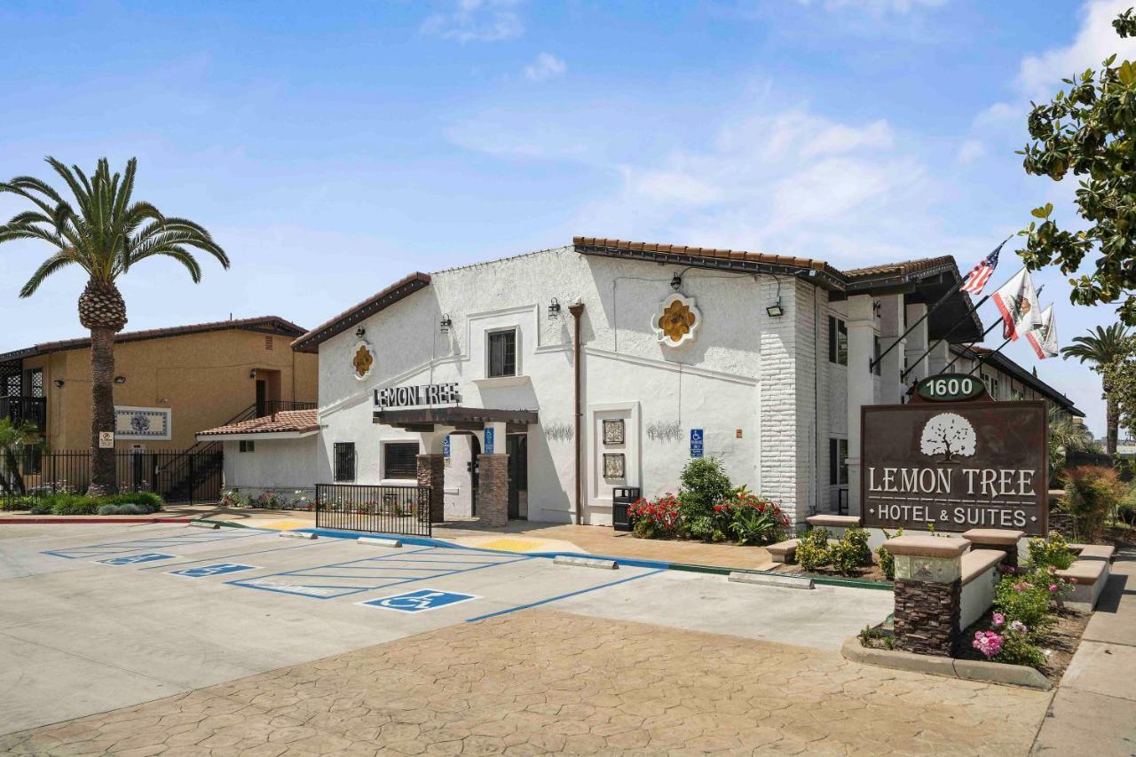 The Lemon Tree Hotel Anaheim Exterior photo