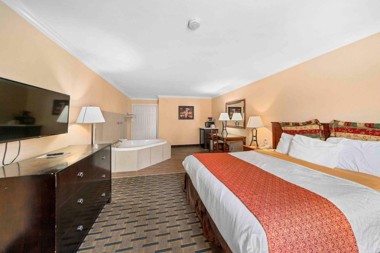 The Lemon Tree Hotel Anaheim Exterior photo